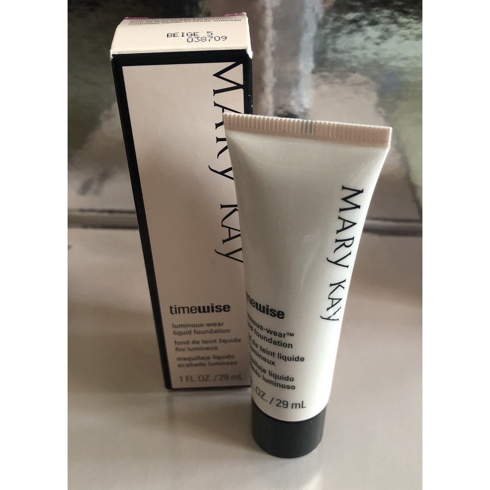 Mary Kay Timewise Luminous Wear Beige 5 038709 Liquid Foundation Normal/Dry  1oz